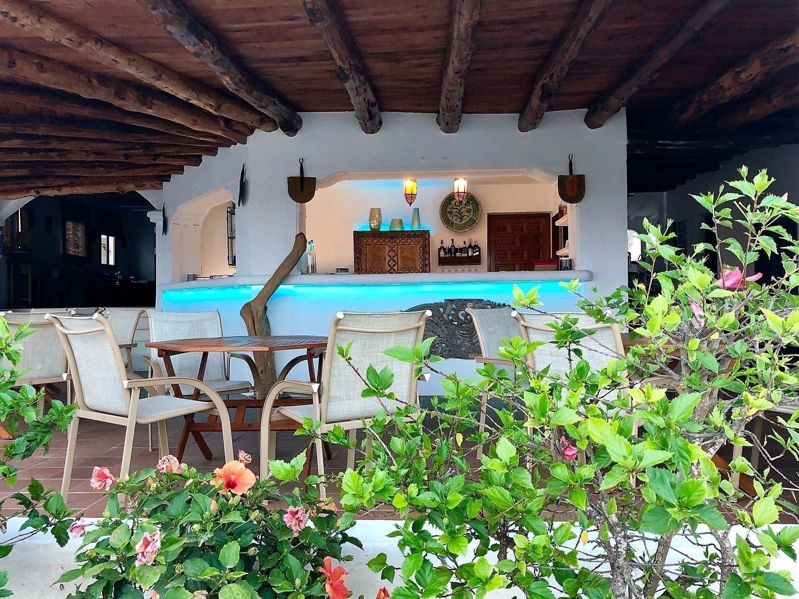 ホテル Petunia Ibiza (Adults Only) カラ・ヴァデラ エクステリア 写真